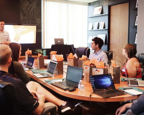 A photo of a people on a meeting place